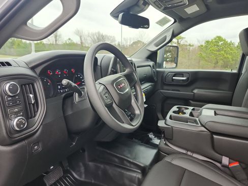 New 2026 GMC Sierra 3500 Pro w/ Convenience Package image 9