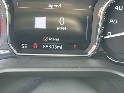Used 2021 GMC Yukon Denali w/ Denali Premium Package AWD/4WD image 50