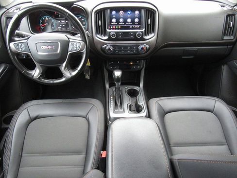 Used 2022 GMC Canyon AT4 image 30