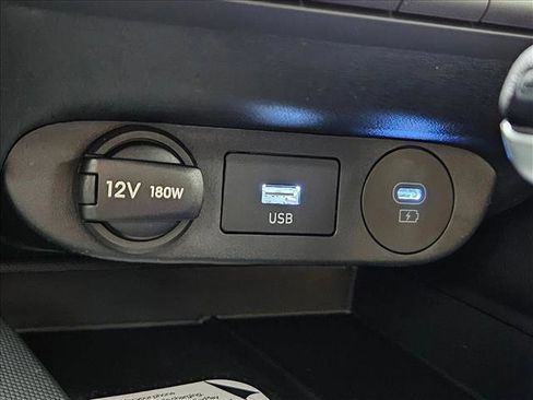 New 2026 Hyundai Elantra SEL Sport FWD image 17