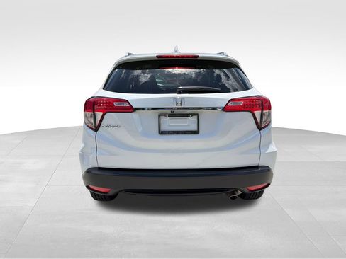 Used 2022 Honda HR-V EX-L image 6