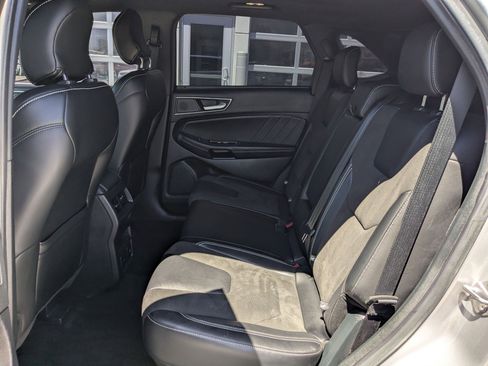 Used 2019 Ford Edge ST w/ Equipment Group 401A AWD/4WD image 31