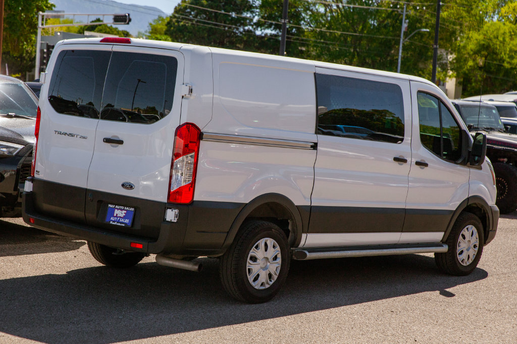 Used 2023 Ford Transit 250 Low Roof w/ Exterior Upgrade Package RWD image 5