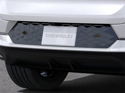 New 2025 Chevrolet Equinox EV RS image 14