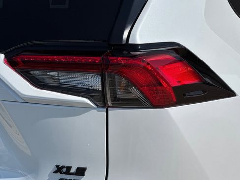 New 2025 Toyota RAV4 XLE Premium image 31