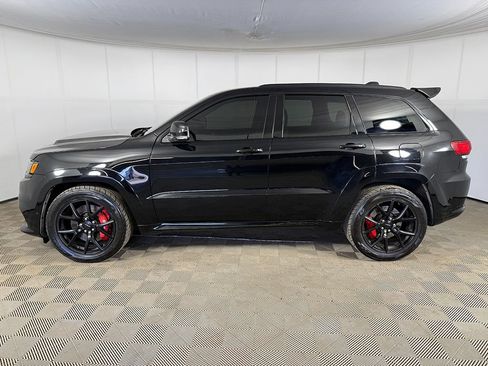 Used 2018 Jeep Grand Cherokee SRT w/ Trailer Tow Group IV AWD/4WD image 17