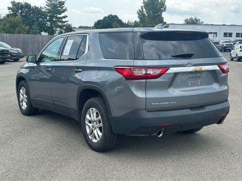 Used 2018 Chevrolet Traverse LS w/ LPO, Floor Liner Package AWD/4WD image 4