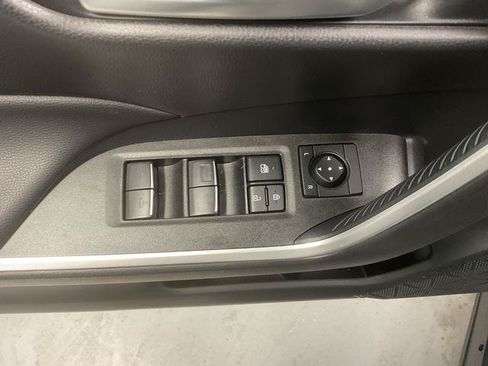 Used 2025 Toyota RAV4 XLE w/ Convenience Package AWD/4WD image 8