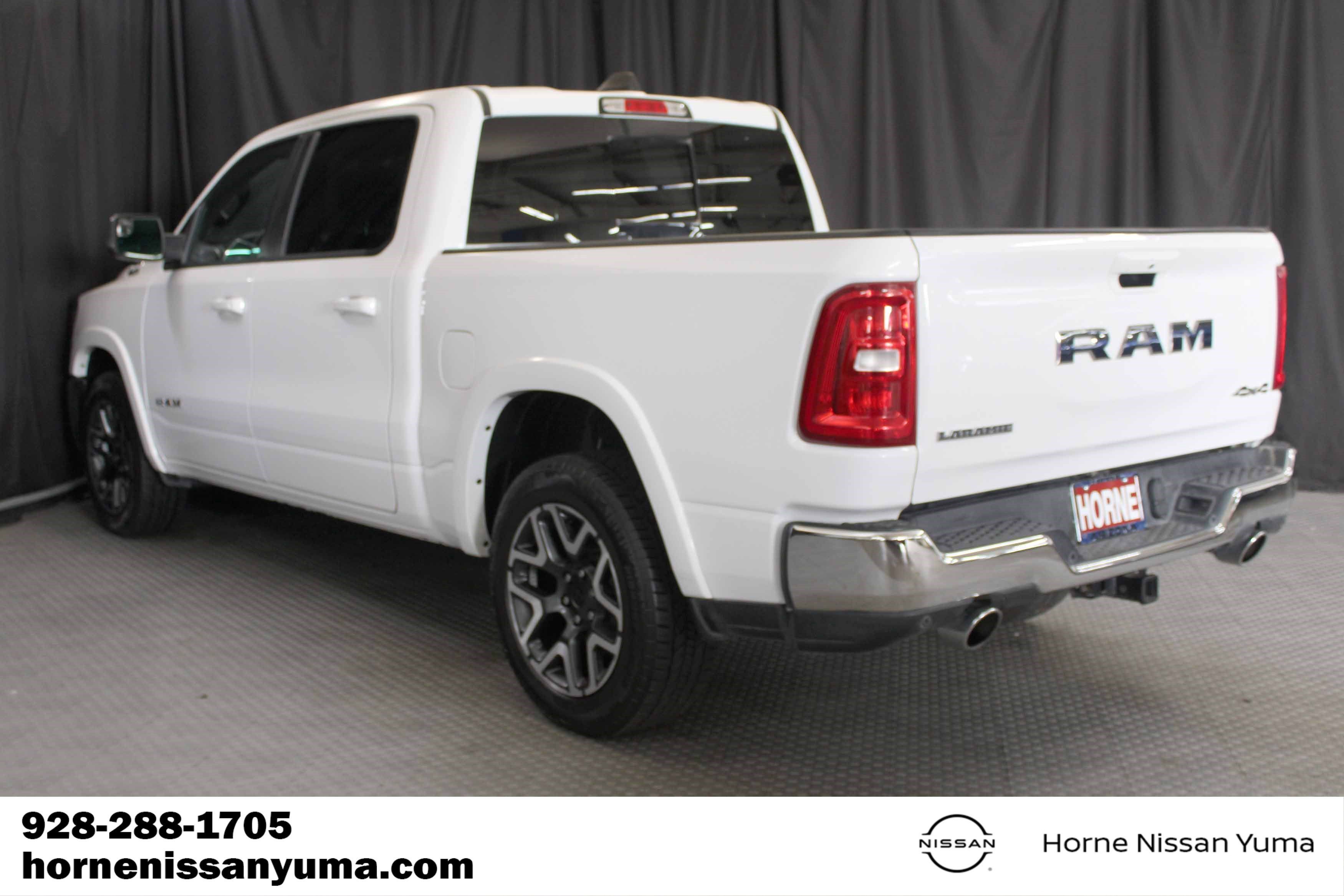 Used 2025 RAM 1500 Laramie AWD/4WD image 16
