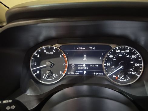 Used 2024 Nissan Rogue S FWD image 10