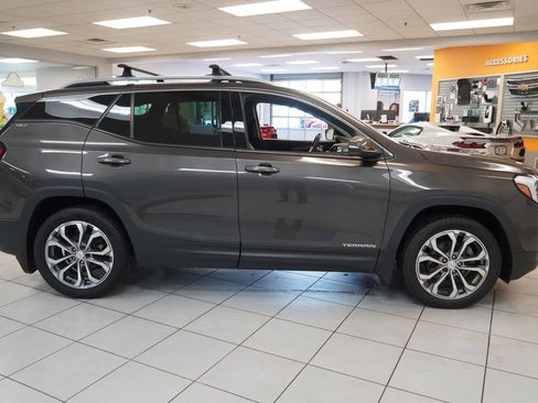 Used 2019 GMC Terrain SLT w/ Preferred Package AWD/4WD image 15