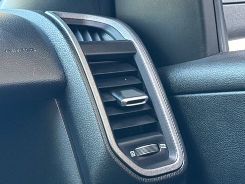 Used 2025 RAM 1500 Tradesman AWD/4WD image 29