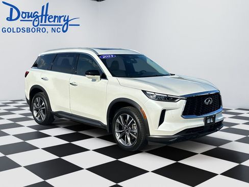 Used 2023 INFINITI QX60 Luxe w/ Cargo Package AWD/4WD image 7
