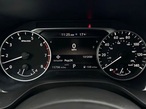 Used 2023 Nissan Rogue S image 23