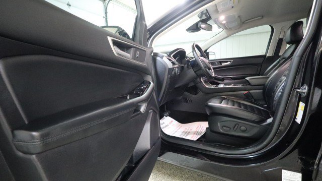 Used 2020 Ford Edge SEL w/ Convenience Package AWD/4WD image 9