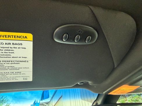 Used 2013 Ford Taurus SHO AWD/4WD image 34