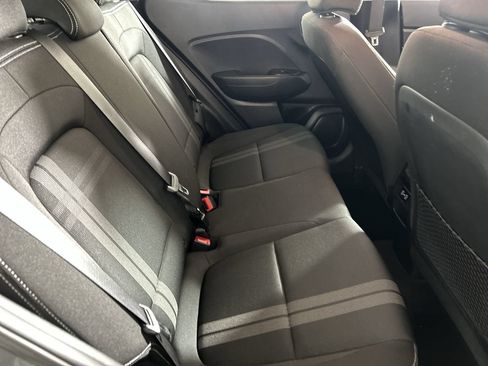 Used 2025 Hyundai Venue SEL FWD image 26