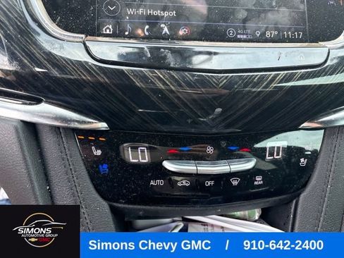 Used 2023 Cadillac XT6 Premium Luxury w/ Technology Package FWD image 19