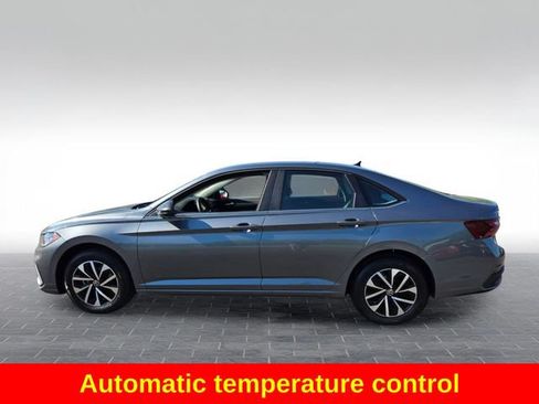 Used 2025 Volkswagen Jetta S FWD image 5