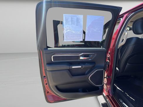 Used 2019 RAM 1500 Laramie AWD/4WD image 20