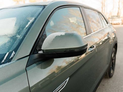 New 2026 Volkswagen Atlas Cross Sport SE image 16