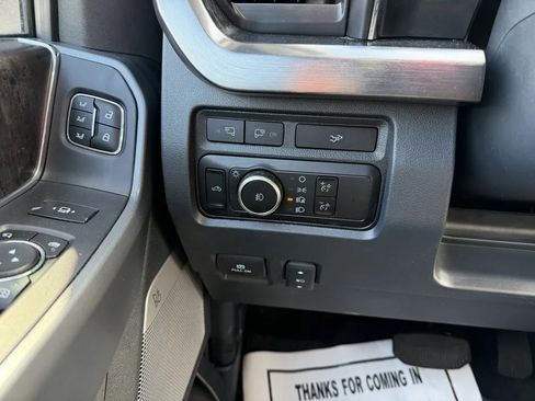 Used 2023 Ford F250 Lariat w/ Sport Appearance Package image 14