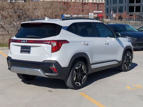Certified 2024 Kia Seltos SX image 5