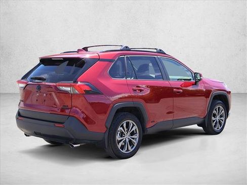 Used 2023 Toyota RAV4 XLE Premium AWD/4WD image 5