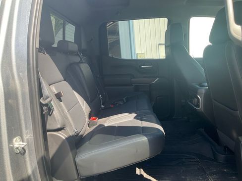 Used 2021 GMC Sierra 1500 SLT w/ SLT Convenience Package AWD/4WD image 13