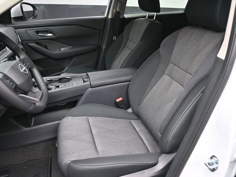 New 2026 Nissan Rogue SV w/ Cold Weather Package image 19