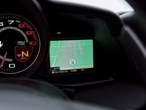Used 2018 Ferrari 488 Spider RWD image 84