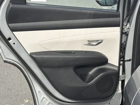 Certified 2026 Hyundai Tucson SE FWD image 19