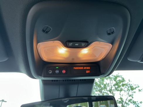 Used 2026 Chevrolet Colorado Trail Boss AWD/4WD image 13