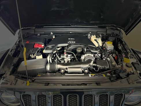 Used 2018 Jeep Wrangler Unlimited Sport S AWD/4WD image 31