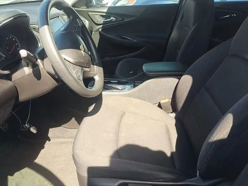 Used 2016 Chevrolet Malibu LS FWD image 7