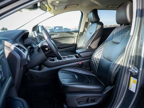 Used 2023 Ford Edge Titanium image 20