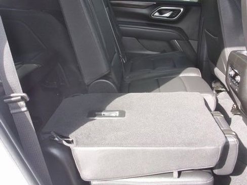 Used 2023 Chevrolet Tahoe Z71 w/ Luxury Package image 37