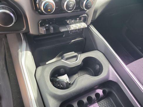 Used 2022 RAM 1500 Big Horn RWD image 26