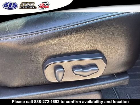 Used 2010 Nissan Armada Titanium w/ DVD Entertainment Pkg image 15