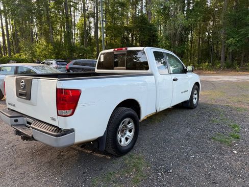 Used 2007 Nissan Titan XE w/ Preferred Pkg image 6