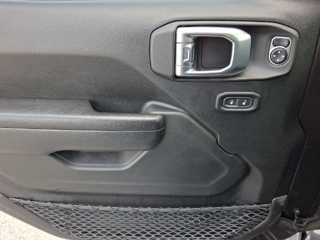 Used 2023 Jeep Wrangler Unlimited Sport AWD/4WD image 12