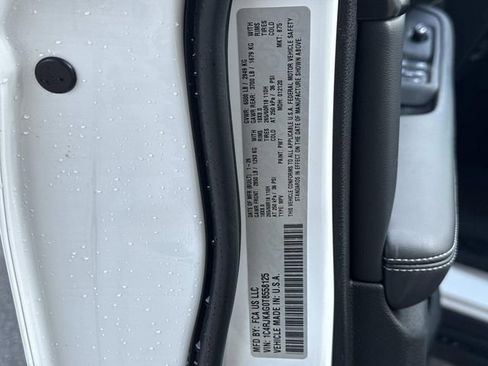 New 2026 Jeep Grand Cherokee L Laredo AWD/4WD image 44