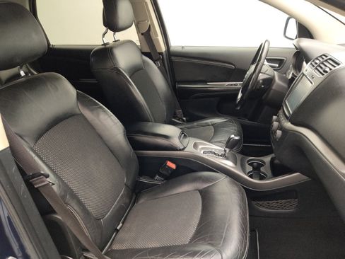 Used 2015 Dodge Journey Crossroad w/ Flexible Seating Group FWD image 21