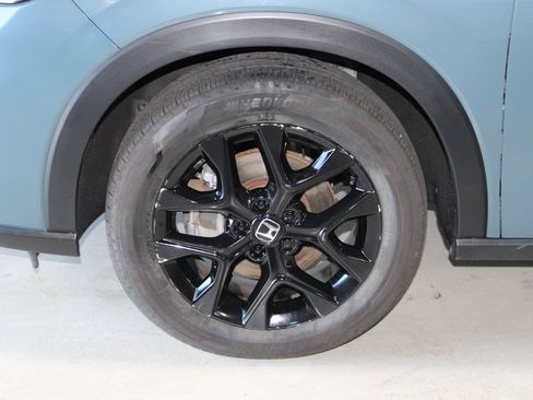 Used 2024 Honda HR-V Sport image 4