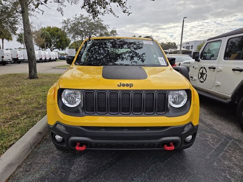 Used 2023 Jeep Renegade Trailhawk w/ Trailhawk Elite Group image 2