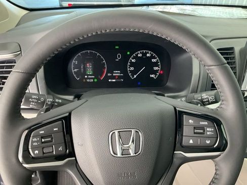 New 2026 Honda Odyssey EX-L image 8