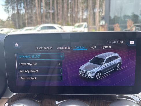Used 2022 Mercedes-Benz GLC 300 w/ Premium Package Lite image 36
