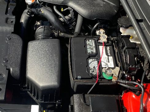 Used 2013 Hyundai Accent GS FWD image 29