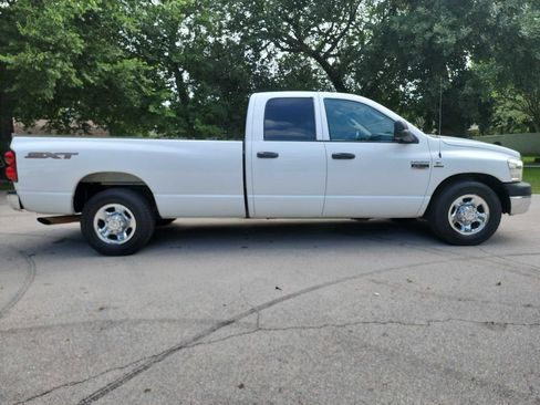 Used 2008 Dodge Ram 2500 Truck ST RWD image 7