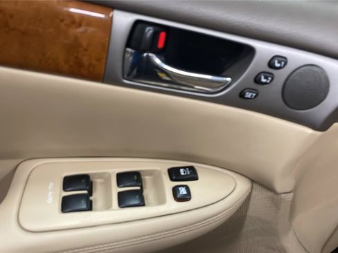 Used 2006 Lexus ES 330 FWD image 24